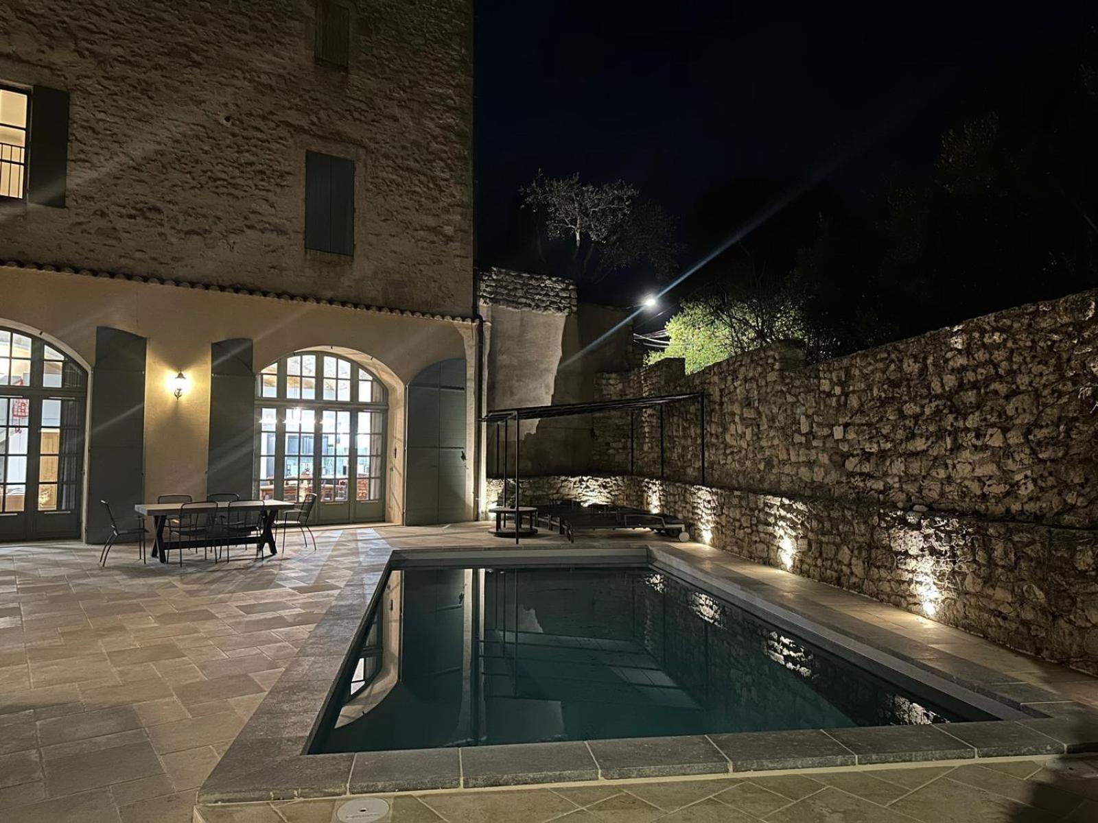 Appartement Avec Piscine Privee Dans Residence Pour 6 Personnes Uzès Eksteriør bilde